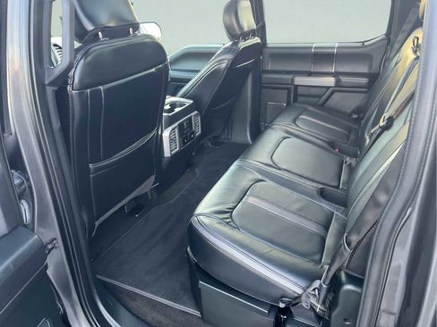 Used 2020 Ford F150 Platinum w/ Equipment Group 701A Luxury image 29