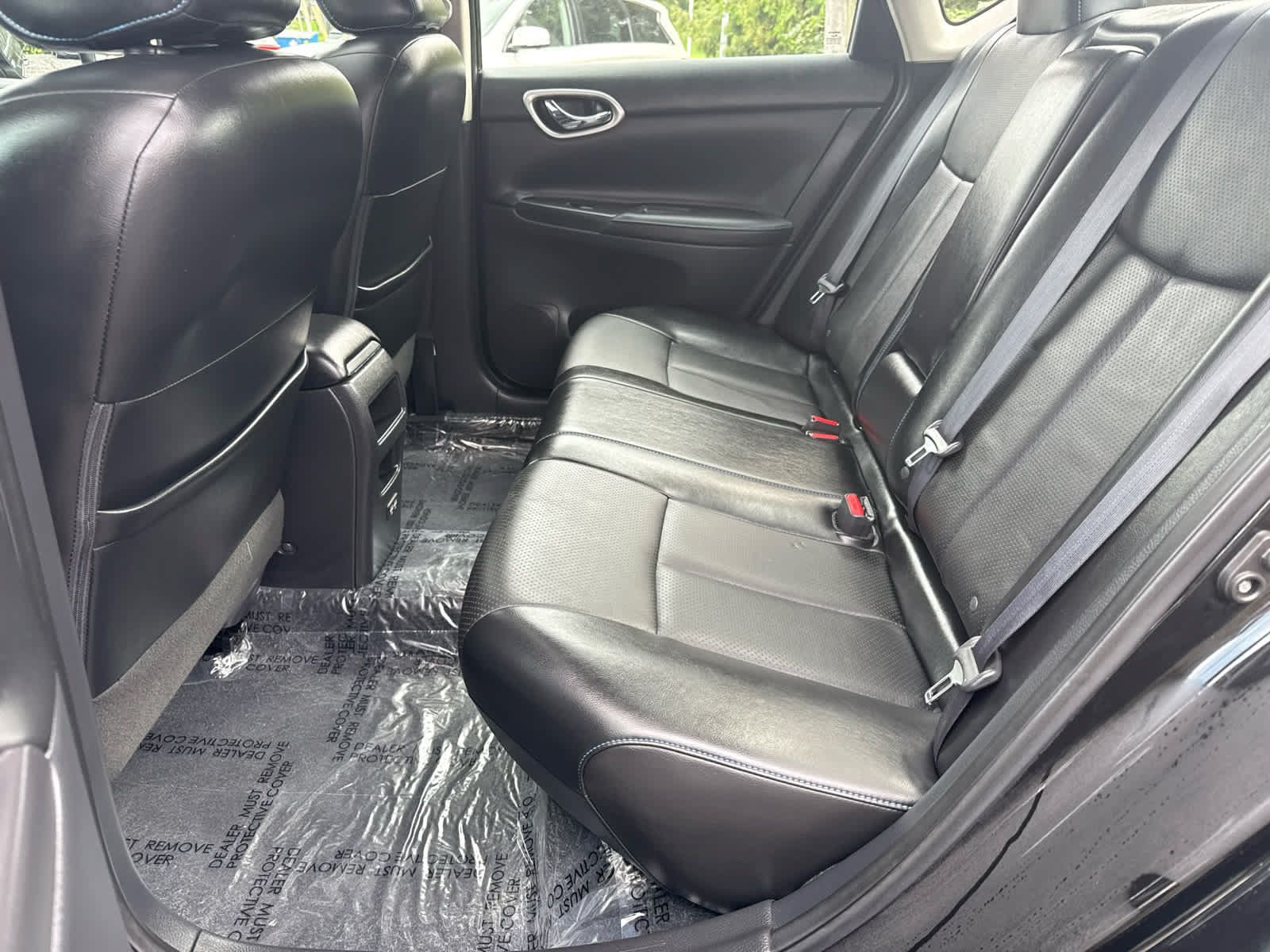Used 2018 Nissan Sentra SR w/ Premium Package (P02) FWD image 13
