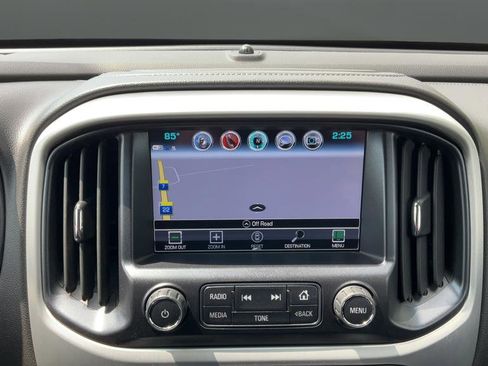 Certified 2018 GMC Canyon SLT w/ Driver Alert Package AWD/4WD image 32