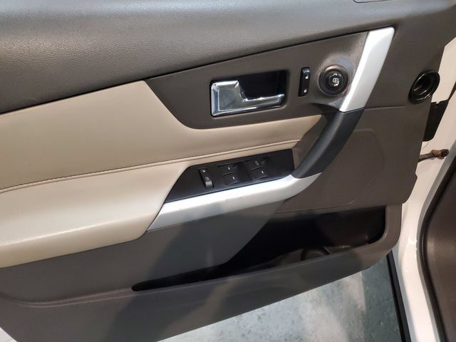 Used 2013 Ford Edge SEL FWD image 11