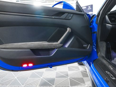 Used 2022 Porsche 911 GT3 image 28