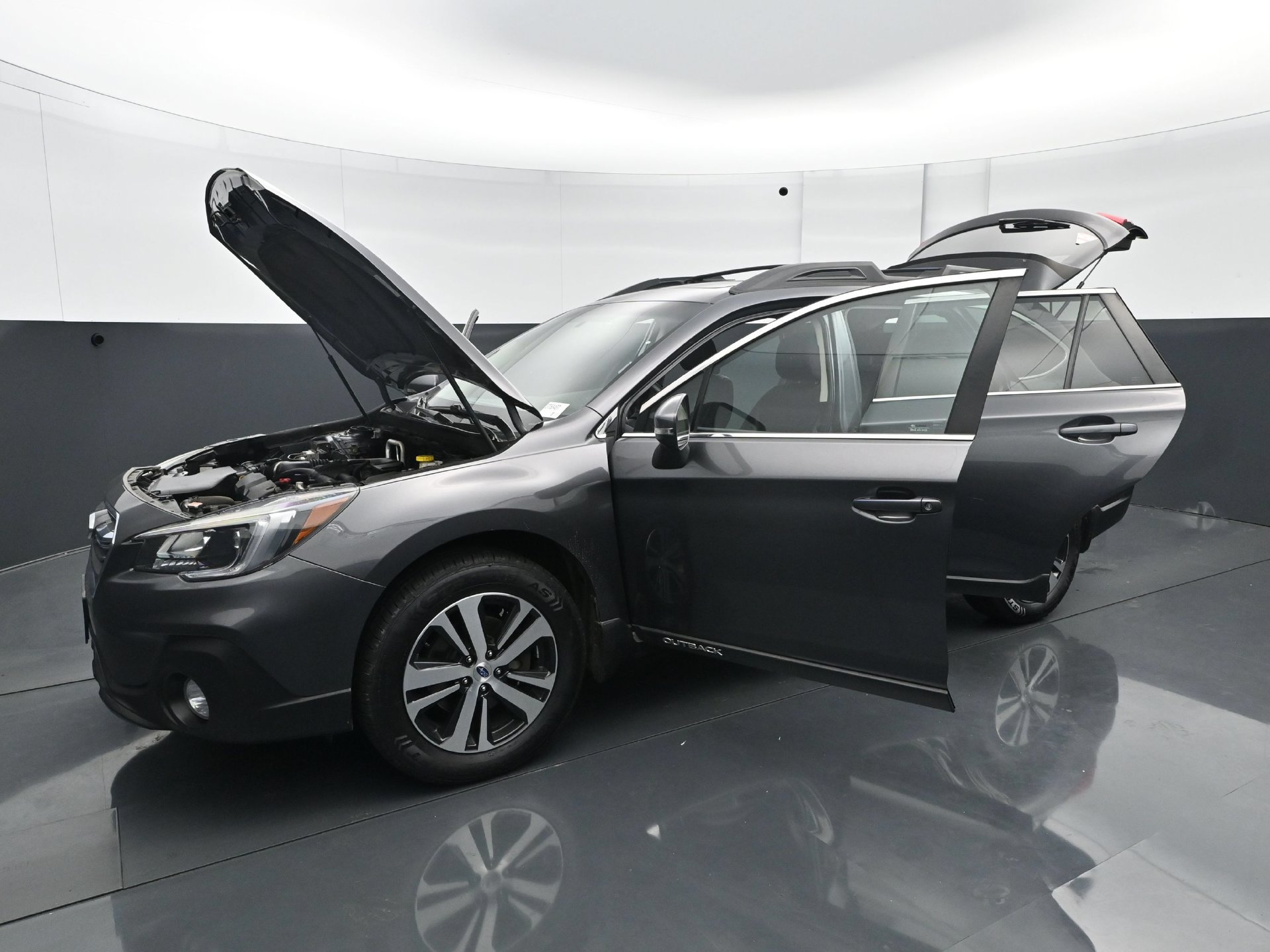 Used 2018 Subaru Outback 2.5i Limited w/ Popular Package #2 AWD/4WD image 29