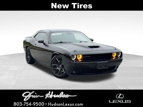 Used 2018 Dodge Challenger R/T w/ Quick Order Package 28P T/A image 1