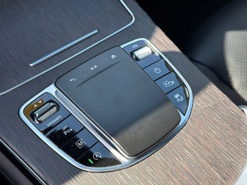 Used 2022 Mercedes-Benz GLC 300 image 26