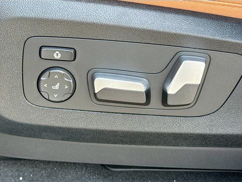 New 2026 BMW X5 sDrive40i RWD image 25