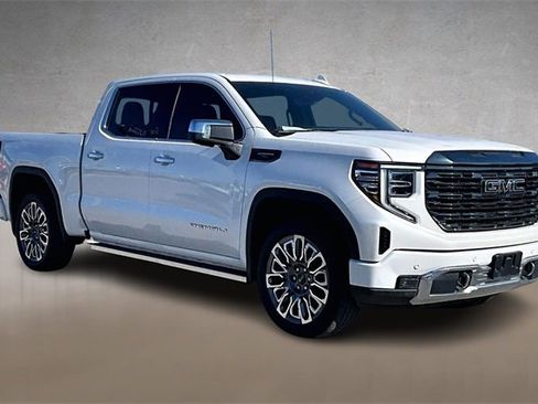 Used 2024 GMC Sierra 1500 Denali Ultimate image 9