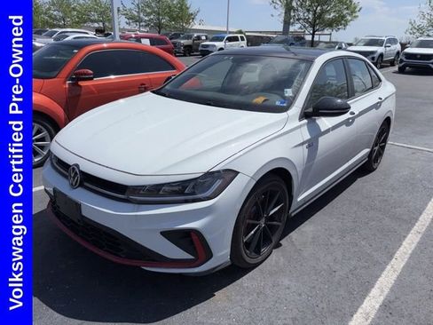 Used 2025 Volkswagen Jetta GLI Autobahn w/ GLI Black Package FWD image 2