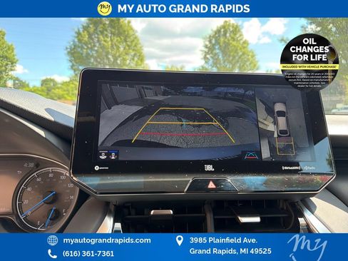 Used 2021 Toyota Venza Limited w/ Advanced Technology Package AWD/4WD image 22