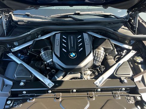 Used 2021 BMW X5 M50i w/ Executive Package AWD/4WD image 37