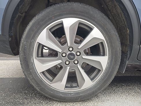 Used 2024 Ford Escape Platinum AWD/4WD image 5