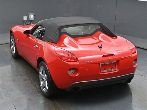 Used 2007 Pontiac Solstice GXP w/ Premium Package image 32