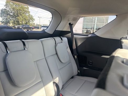 New 2026 Ford Explorer Platinum w/ LUX Leather Package image 12