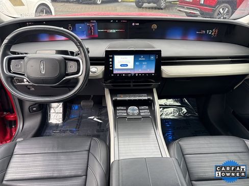 Used 2024 Lincoln Nautilus Reserve image 50
