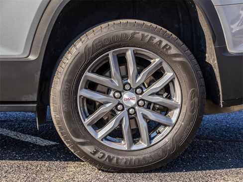 Used 2019 GMC Acadia SLT image 7