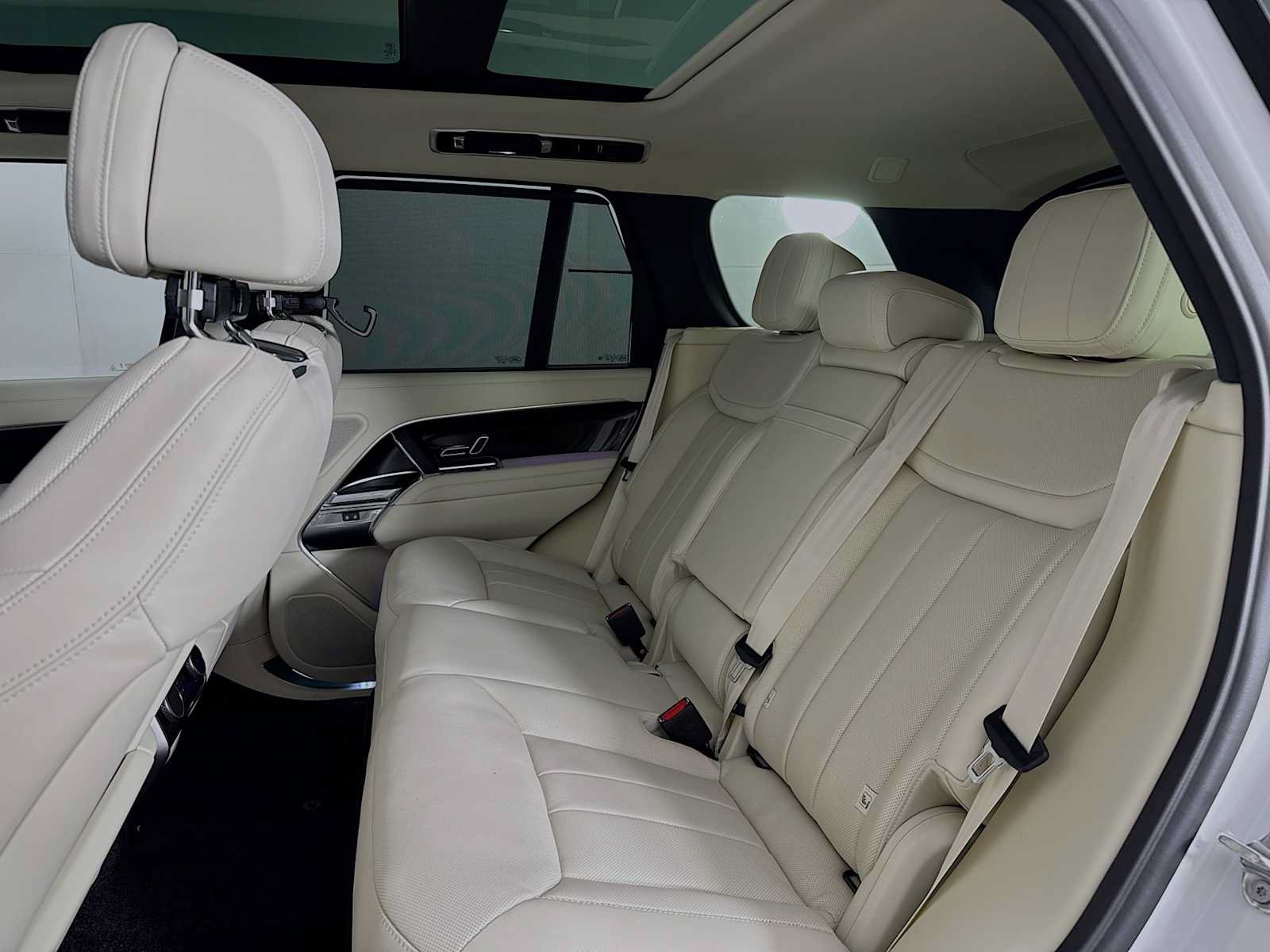 New 2027 Land Rover Range Rover SE AWD/4WD image 22