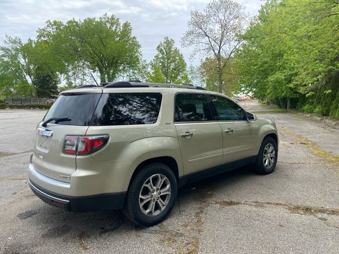 Used 2015 GMC Acadia SLT w/ Technology Package AWD/4WD image 5