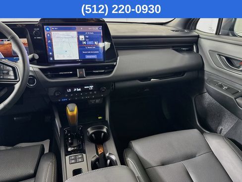Used 2026 Subaru Outback Wilderness AWD/4WD image 30