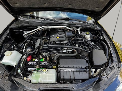 Used 2008 MAZDA MX-5 Miata Grand Touring w/ Premium Pkg image 24