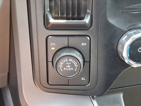 Used 2024 Ford F150 XLT w/ Mobile Office Package image 25