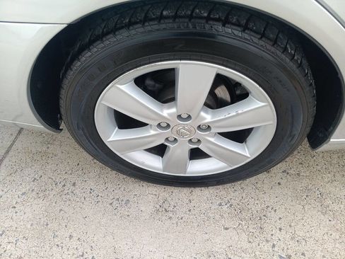 Used 2005 Lexus ES 330 image 8