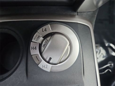 Used 2021 Toyota 4Runner SR5 Premium image 35