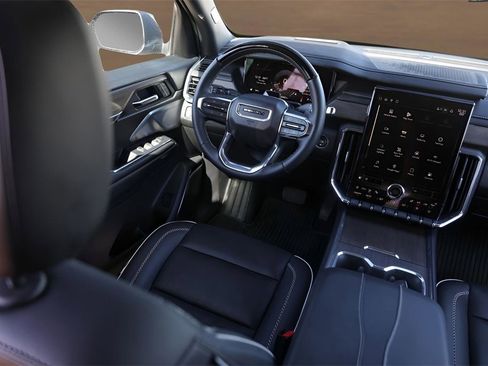 Used 2024 GMC Acadia Denali w/ Super Cruise Package image 26