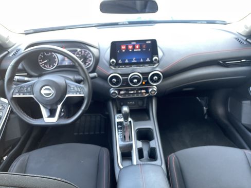 Used 2025 Nissan Sentra SR FWD image 26