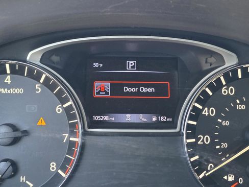 Used 2018 Nissan Altima 2.5 SV FWD image 36