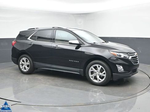 Used 2018 Chevrolet Equinox Premier image 1