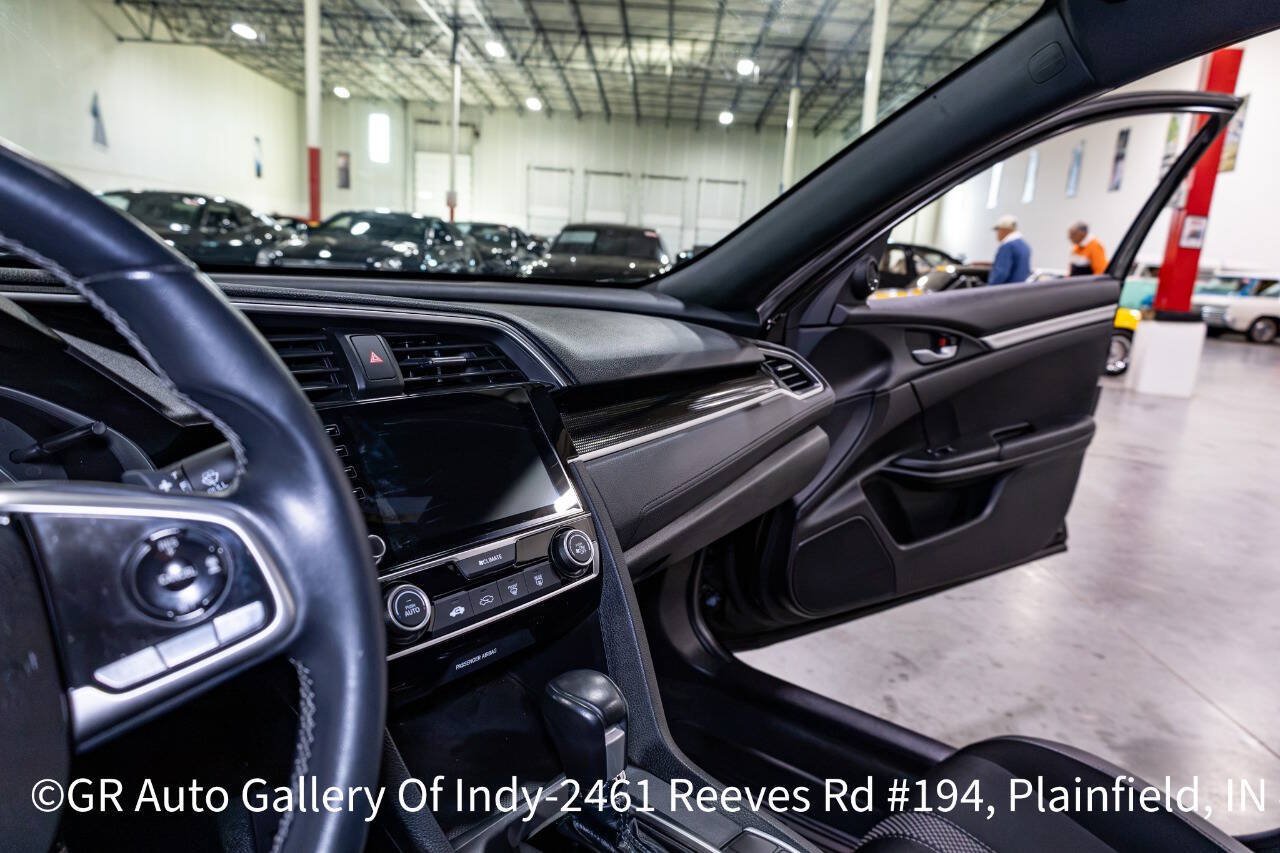 Used 2020 Honda Civic Sport image 13