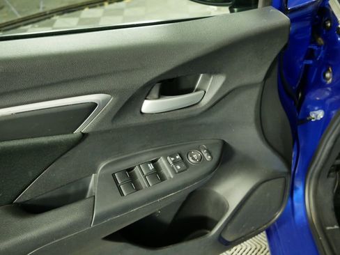 Used 2018 Honda Fit LX image 19