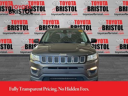 Used 2018 Jeep Compass Sport w/ Tech Group AWD/4WD image 9