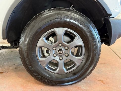 Used 2024 Ford Bronco Big Bend image 11