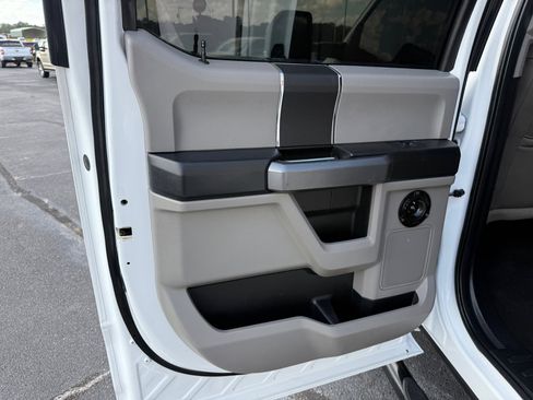 Used 2018 Ford F250 XLT image 11