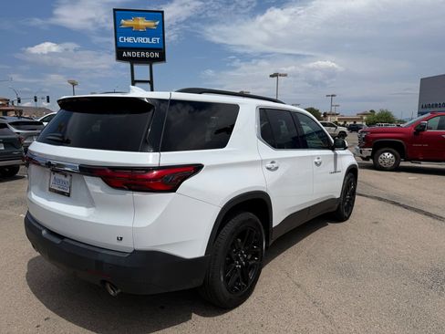 Certified 2023 Chevrolet Traverse LT FWD image 5