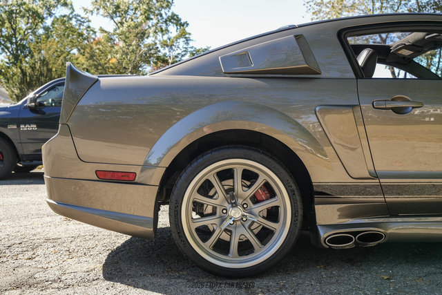 Used 2005 Ford Mustang GT Premium RWD image 9