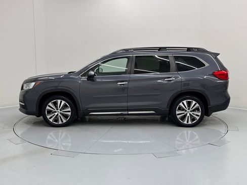 Used 2022 Subaru Ascent Touring w/ Popular Package #2A image 3