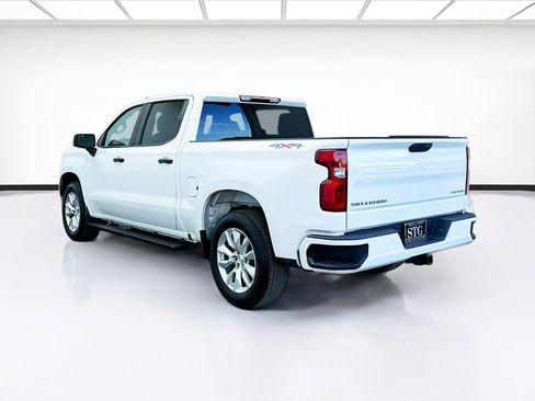 Used 2022 Chevrolet Silverado 1500 Custom image 6
