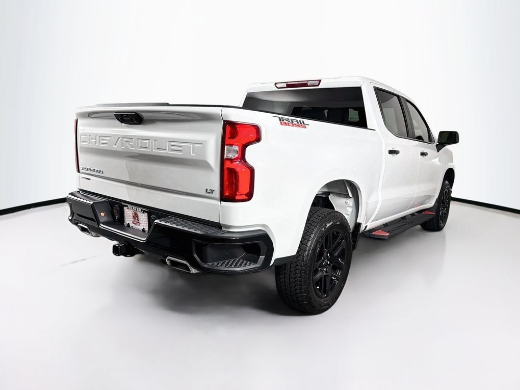Used 2025 Chevrolet Silverado 1500 LT Trail Boss AWD/4WD image 10