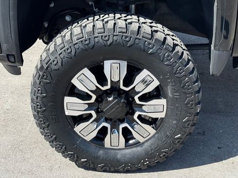Used 2025 GMC Sierra 2500 Denali Ultimate AWD/4WD image 49