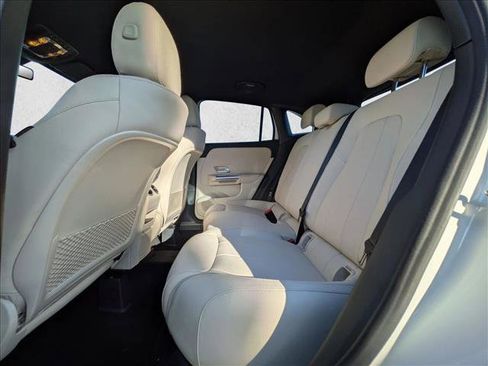 New 2026 Mercedes-Benz GLA 250 image 16