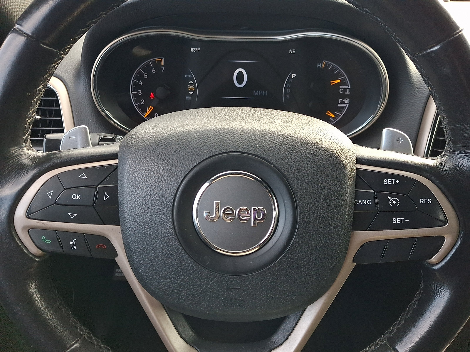 Used 2015 Jeep Grand Cherokee Laredo w/ Quick Order Package 23E AWD/4WD image 19