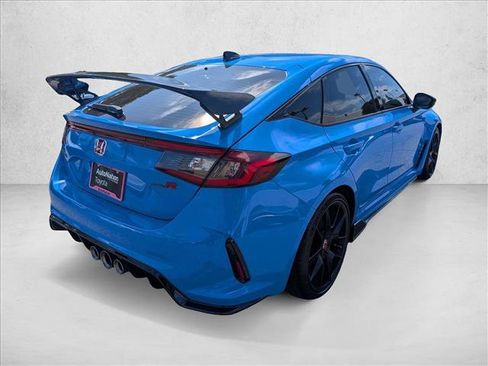 Used 2025 Honda Civic Type R image 5