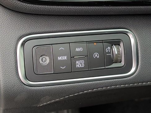 New 2027 Buick Enclave Sport Touring w/ Power Package AWD/4WD image 19