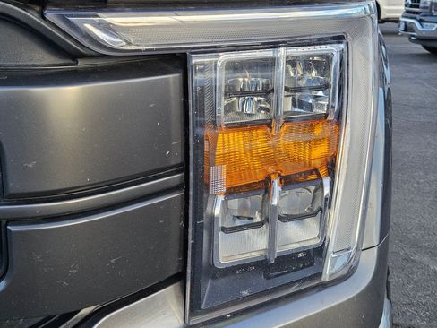 Used 2023 Ford F150 Lariat w/ Max Trailer Tow Package AWD/4WD image 12
