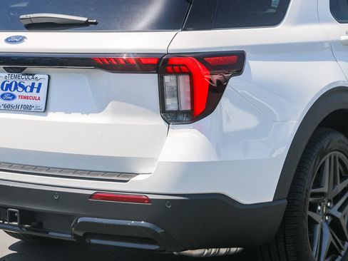 New 2026 Ford Explorer ST-Line w/ ST-Line Street Pack RWD image 10