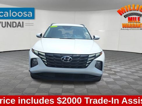 Used 2024 Hyundai Tucson SEL FWD image 2