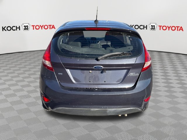 Used 2013 Ford Fiesta SE FWD image 7