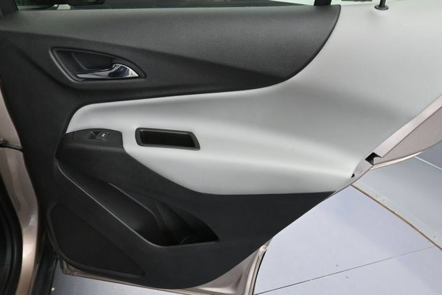 Used 2018 Chevrolet Equinox LT FWD image 30