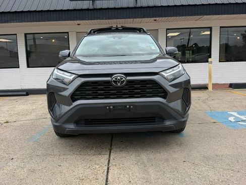 Used 2023 Toyota RAV4 XLE FWD image 2